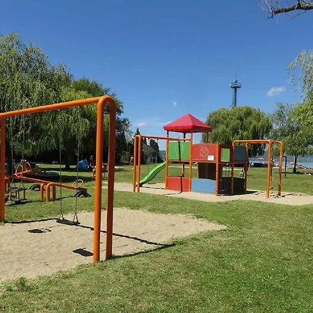 In 19534 * Balatonmáriafürdő