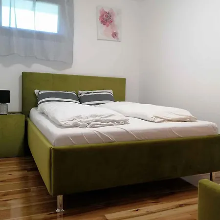 Сasa de vacaciones In 19534 Balatonmáriafürdő